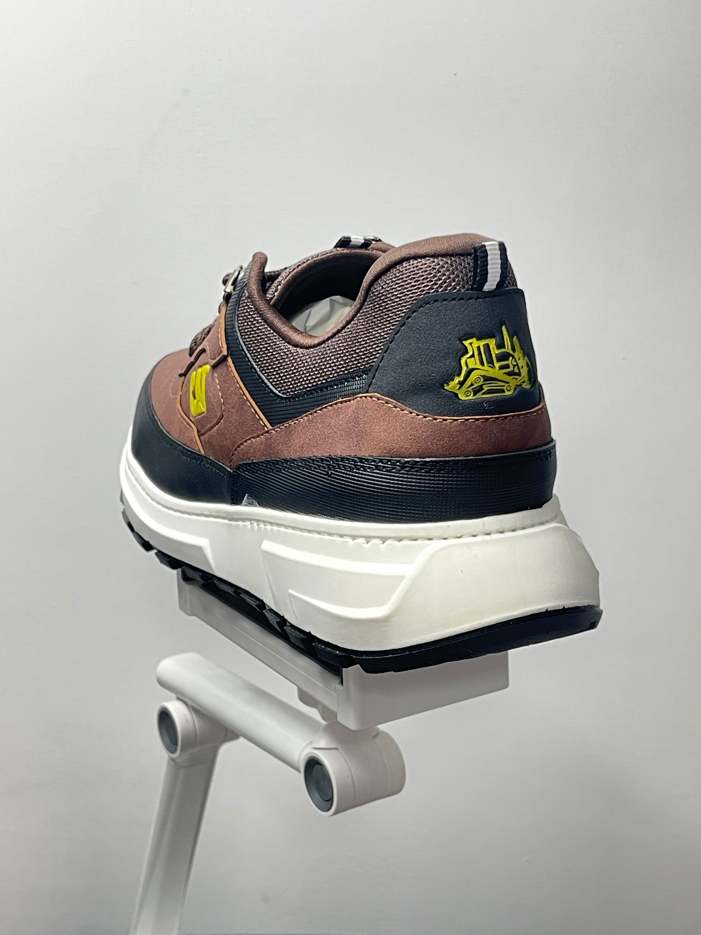 👟 Tenis CAT Deportivos para Hombre – Resistencia y Estilo en Cada Paso 💪🔥