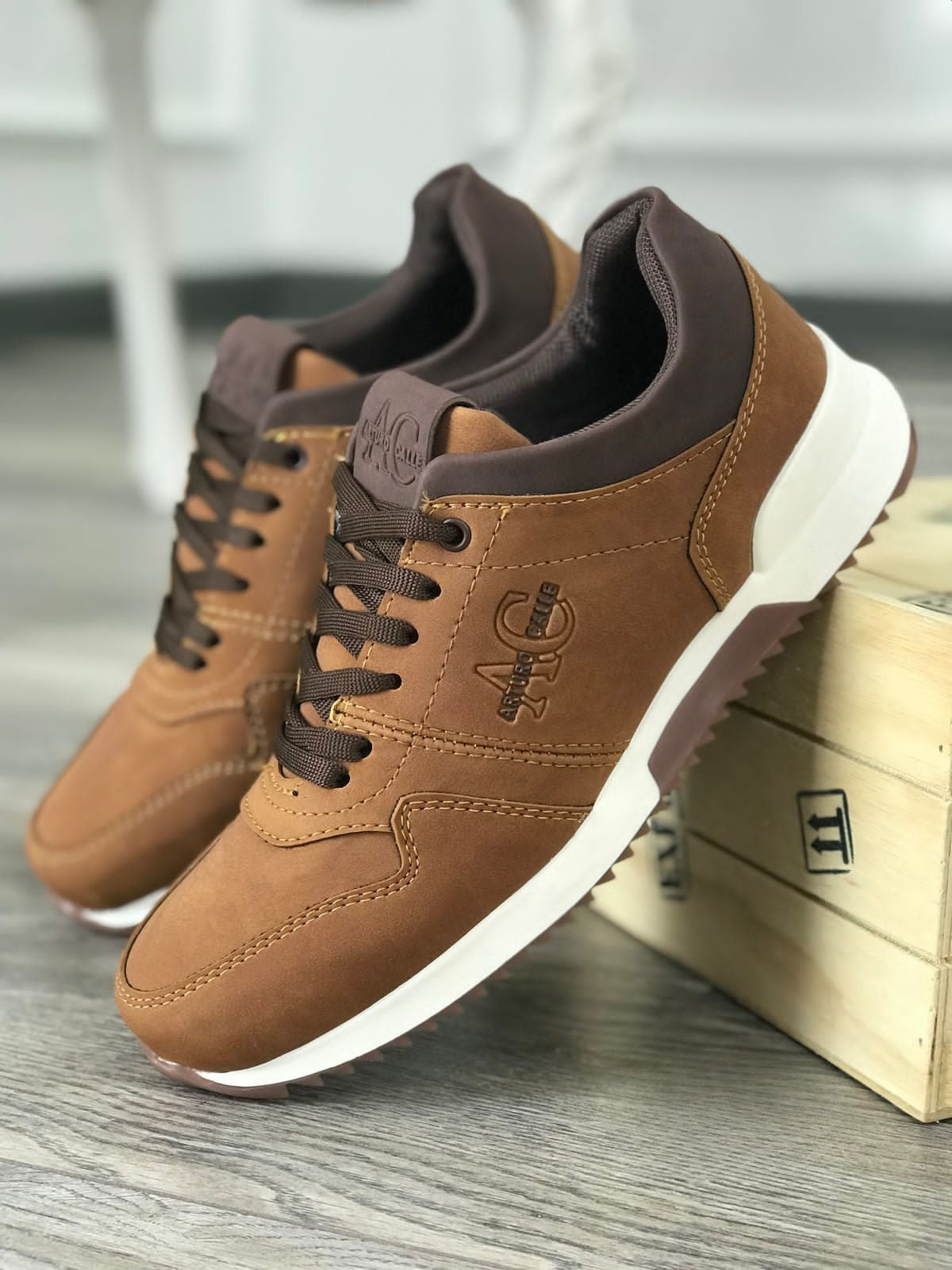 Tenis Casual Arturo Calle – Perfectos para Cada Paso